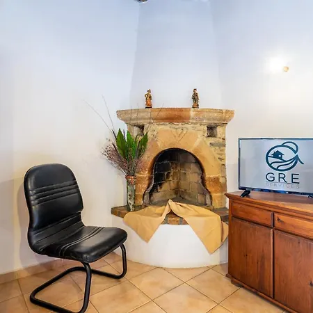 Holiday home Deluca Traditional Stone House
